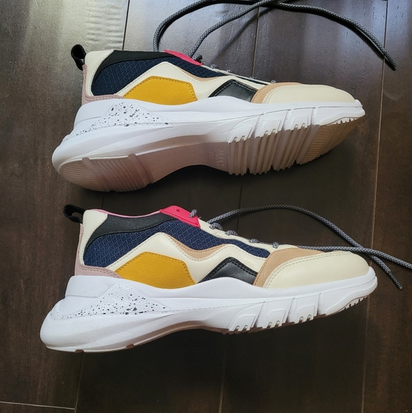 Zara Contrast Trf Sneakers Pink and Dark Blue Accents - Picture 7 of 11